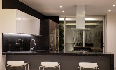 CASA EN RENTA EN LOMAS DE ANGELOPOLIS $37,000