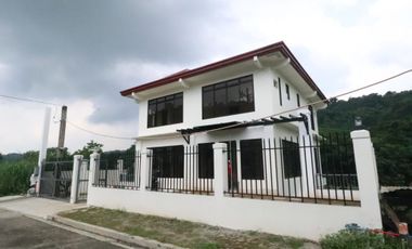 Brand New with 4 Bedrooms and 2 Car Garage. House and Lot For Sale in Antipolo, City PH2577