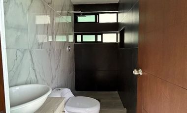 Casa en venta con alberca por Cuernavaca en Ahuatepec Morelos