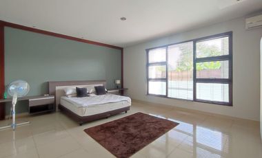 DISEWAKAN RUMAH MINIMALIS SIAP HUNI FULLFURNISH DI KOMPLEK ELITE SETRADUTA BANDUNG