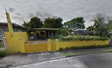 PRE OWNED BUNGALOW HOUSE IN ANGELES CITY NEAR ROCKWELL