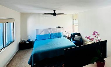 Casa en Venta en SM 2-A calle cerezas en el centro de Cancún, Quintana Roo.