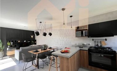 VENDO CASA. RESIDENCIAL CARENA