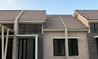 RUMAH BARU 2 LANTAI ALANA GUNUNGSARI DEKAT WIYUNG DAN PAKUWON MALL