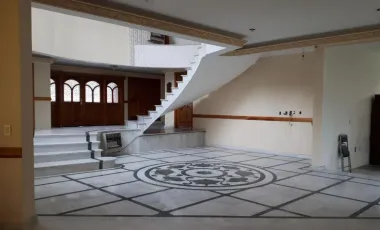 # Casa Residencial Cerca de Pirámides de Teotihuacán, en El Estado de México.