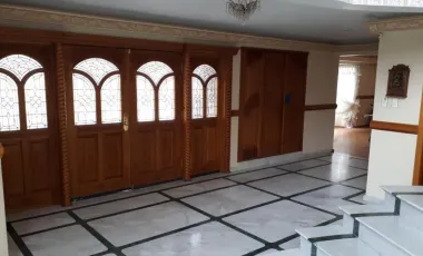 # Casa Residencial Cerca de Pirámides de Teotihuacán, en El Estado de México.