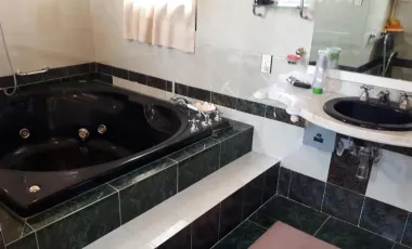 # Casa Residencial Cerca de Pirámides de Teotihuacán, en El Estado de México.