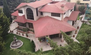 # Casa Residencial Cerca de Pirámides de Teotihuacán, en El Estado de México.
