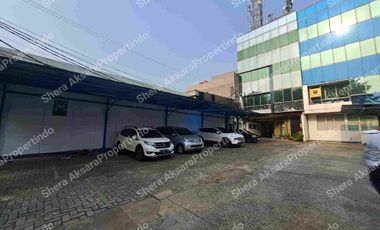 Private serviced office space full furnished with desks & wifi