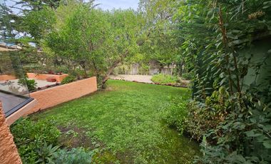 BROKER BOSQUES 6D-4B-3EST-PATIO-JARDINES