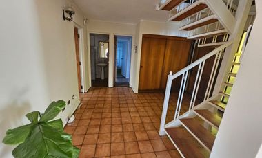 BROKER BOSQUES 6D-4B-3EST-PATIO-JARDINES