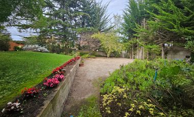 BROKER BOSQUES 6D-4B-3EST-PATIO-JARDINES