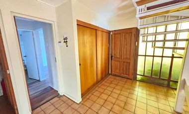 BROKER BOSQUES 6D-4B-3EST-PATIO-JARDINES
