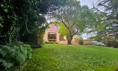 BROKER BOSQUES 6D-4B-3EST-PATIO-JARDINES