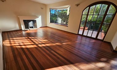 BROKER BOSQUES 6D-4B-3EST-PATIO-JARDINES