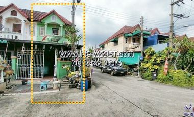 Townhouse for sale, corner unit, Phutthamonthon Sai 4 area, Krathum Lom, Phetkasem, Om Noi, Rai Khing: Chatmanee Village 2: 2 floors, 16 sq m: CODE JN-91300