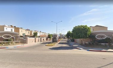 Venta De Casa en Dominikos, Residencial Barcelona, Baja California