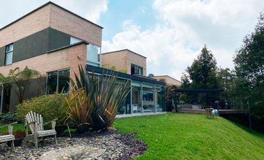 PR14820 Casa en arriendo en el sector de Alto palmas