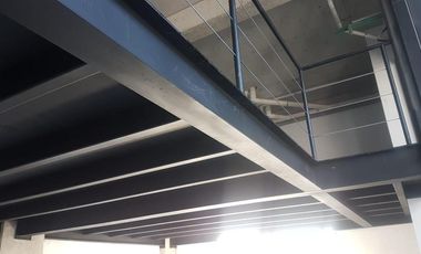 Oficina en venta en Av Patria en moderna torre