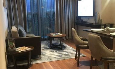 pre selling condo in bgc near Uptown Place Tower Two