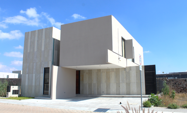 CASA en VENTA en El Campanario LOMAS NORTE, San Lorenzo