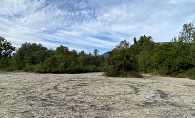Parcela Huincacara vista al volcán a 13km de Villarrica