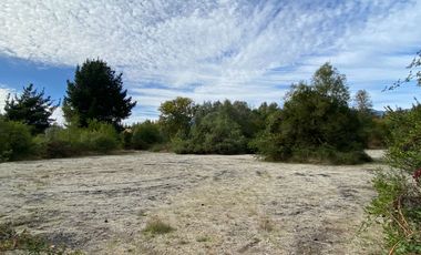 Parcela Huincacara vista al volcán a 13km de Villarrica