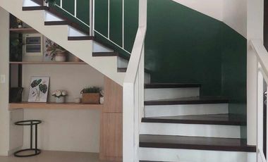 House and Lot For Sale in Cavite near  ALABANG and DE LA SALLE VERMOSA