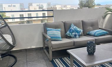 VENTA DE CASA CON ALBERCA Y ROOF GARDEN CERCA DE COCOYOC