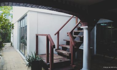 CASA EN VENTA A UNOS PASOS DEL MALECON DE VERACRUZ