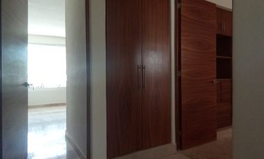 Venta de  Villa Nueva muy amplia hacia las Playas sobre Costera