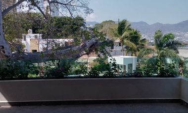 Venta de  Villa Nueva muy amplia hacia las Playas sobre Costera