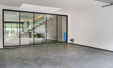 Magnífica Casa NUEVA con Alberca en privada en Buena Vista, Cuernavaca - VENTA