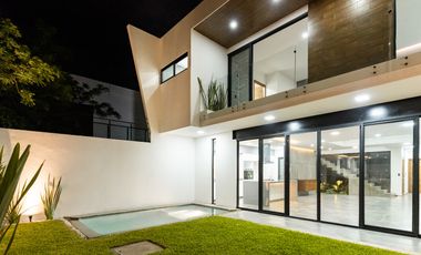 Magnífica Casa NUEVA con Alberca en privada en Buena Vista, Cuernavaca - VENTA