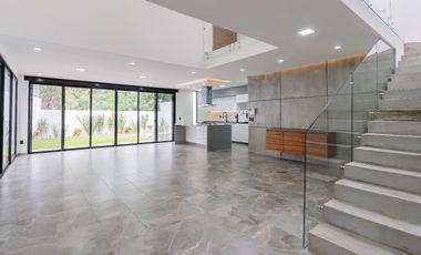 Magnífica Casa NUEVA con Alberca en privada en Buena Vista, Cuernavaca - VENTA