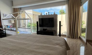 *UPDATE TURUN HARGA* DIJUAL RUMAH MEWAH (Siap Huni /Semi Furnished) DI KEMANG UTARA JAKARTA SELATAN.