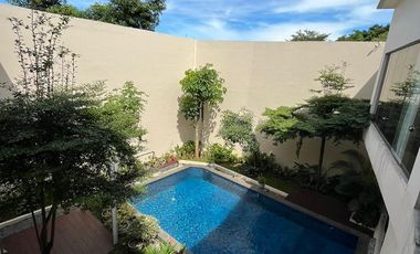 *UPDATE TURUN HARGA* DIJUAL RUMAH MEWAH (Siap Huni /Semi Furnished) DI KEMANG UTARA JAKARTA SELATAN.