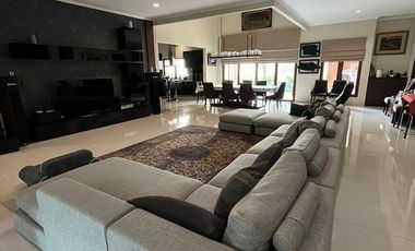 *UPDATE TURUN HARGA* DIJUAL RUMAH MEWAH (Siap Huni /Semi Furnished) DI KEMANG UTARA JAKARTA SELATAN.