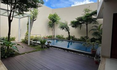 *UPDATE TURUN HARGA* DIJUAL RUMAH MEWAH (Siap Huni /Semi Furnished) DI KEMANG UTARA JAKARTA SELATAN.