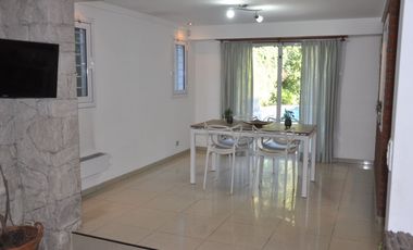 Chalet venta El Grosellar Permuta Mar del Plata