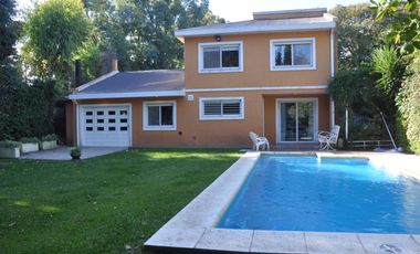Chalet venta El Grosellar Permuta Mar del Plata