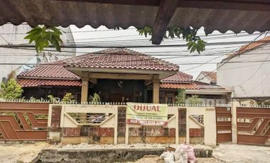 Dijual Rumah di Jl. H Dilun Ulujami Jakarta Selatan Dekat ITC Cipulir Mas