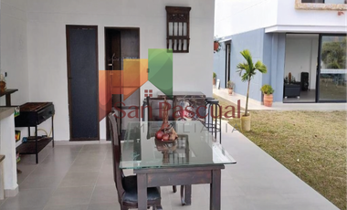 🏡 VENDO🏠Espectacular Casa en Parcelación Norteamérica (Niquia)