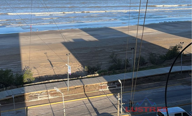 Departamento 2 ambientes con vista al mar