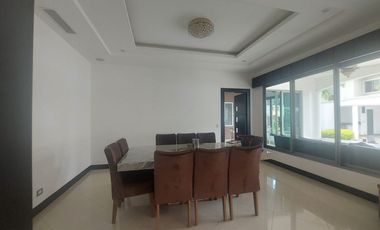 Samborondon, Venta de Linda Casa 4 Dorm. Amoblada con Piscina