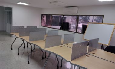 VENTA OFICINA  ZONA NORTE -VERSALLES