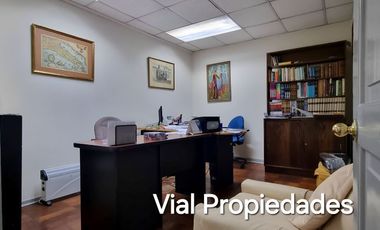Casa Destino Comercial, cercanía Parque Bustamante. Pleno Barrio Italia.