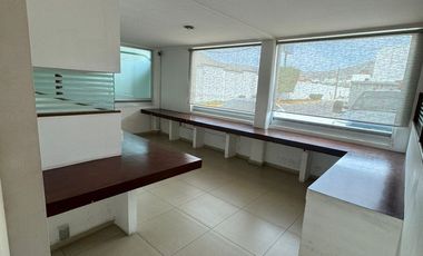 EDIFICIO EN RENTA EN BLVD COLOSIO