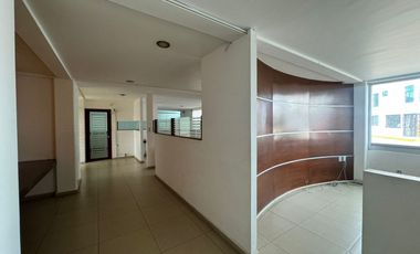 EDIFICIO EN RENTA EN BLVD COLOSIO