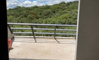 CASA NUEVA EN VENTA EN FRACCIONAMIENTO HARAS, CON VISTA AL BOSQUE, JARDÍN AMPLIO, 3 RECÁMARAS CON BAÑO TODAS, PUEBLA